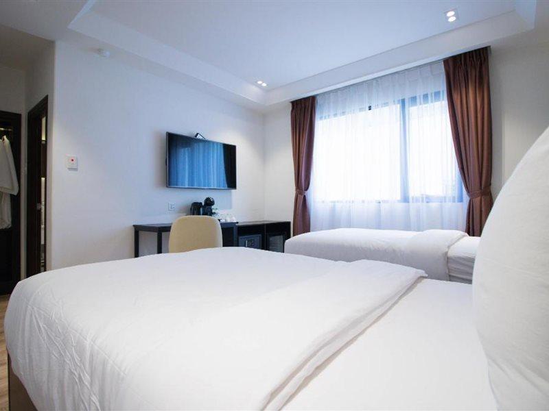 Chotel Ben Thanh Ho Chi Minh City Exterior photo