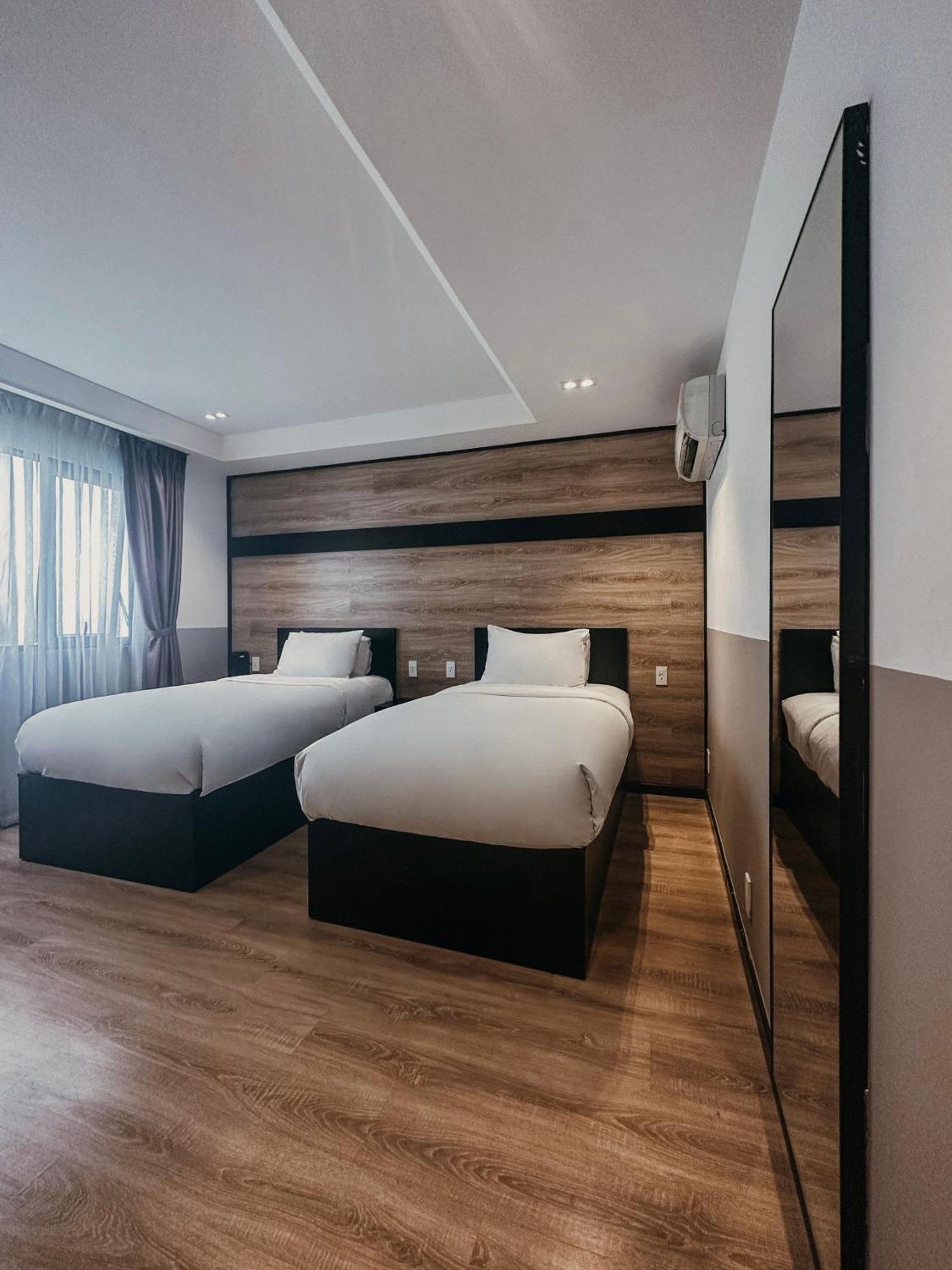 Chotel Ben Thanh Ho Chi Minh City Exterior photo